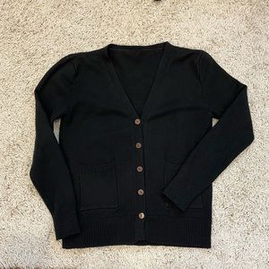 Cardigan with buttons
